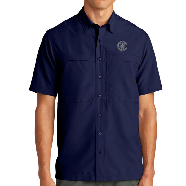 Port Authority® Men's Short Sleeve UV Daybreak Shirt Thumbnail